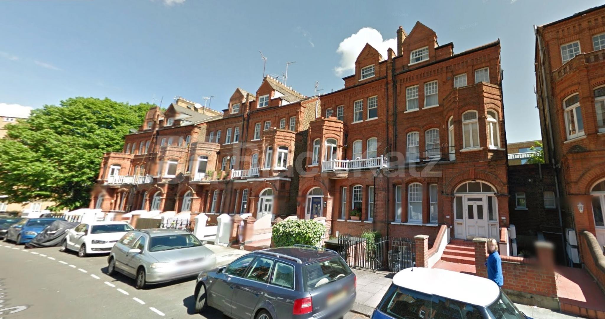 			NEW INSTRUCTION, Studio Apartment, 1 bath, 1 reception Flat			 Mornington Avenue, West Kensington